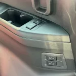 Toyota Land Cruiser VXR 3.5L 6Cyl 2022 4WD - Thumbnail 19
