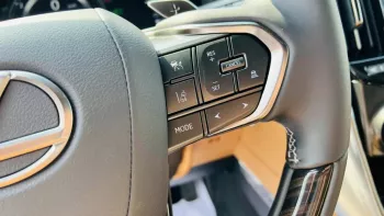 Lexus LX600 3.5L 6Cyl Twin Turbo 4WD 2022