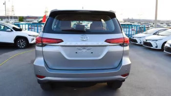 TOYOTA FORTUNER 2023 2.7L 4Cyl 4WD Silver Color