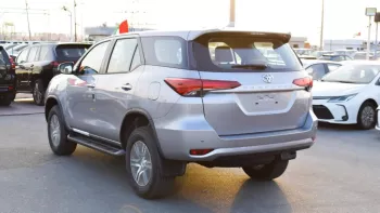 TOYOTA FORTUNER 2023 2.7L 4Cyl 4WD Silver Color