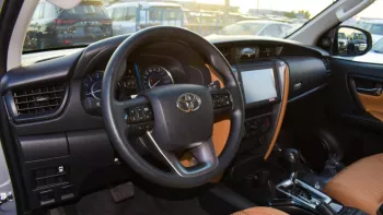 TOYOTA FORTUNER 2023 2.7L 4Cyl 4WD Silver Color
