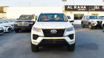2023 TOYOTA FORTUNER 2.7L 4Cyl 4WD White Color