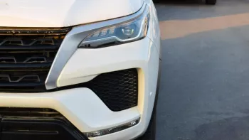 2023 TOYOTA FORTUNER 2.7L 4Cyl 4WD White Color
