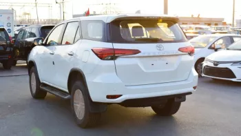 2023 TOYOTA FORTUNER 2.7L 4Cyl 4WD White Color