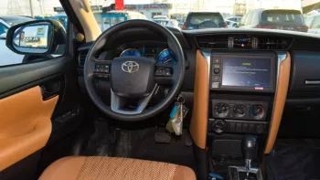2023 TOYOTA FORTUNER 2.7L 4Cyl 4WD White Color