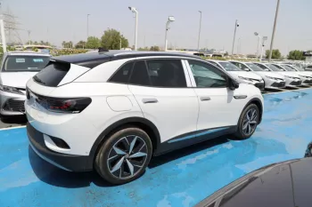 Volkswagen ID.4 Lite Pro Crozz A/T Electric 2022 - GOLD, GRAY, WHITE AVAILABLE