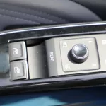 Volkswagen ID.4 Lite Pro Crozz A/T Electric 2022 - GOLD, GRAY, WHITE AVAILABLE - Thumbnail 10