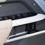 Land Rover defender 2021 - Thumbnail 12