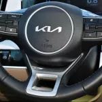 KIA SPORTAGE ( LEATHER SEATS ) 2023 EXPORT ONLY - Thumbnail 6