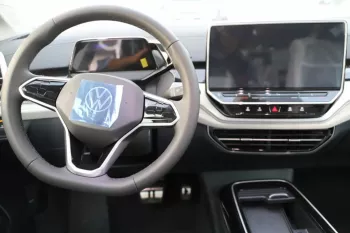 VOLKSWAGEN ID6 CROZZ PRO WITH HUD 360 CAMERA *EXPORT PRICE*