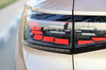 VOLKSWAGEN ID4 CROZZ PRO AUTO PARK 2022 *EXPORT PRICE*