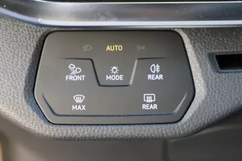 VOLKSWAGEN ID4 CROZZ PRO AUTO PARK 2022 *EXPORT PRICE*