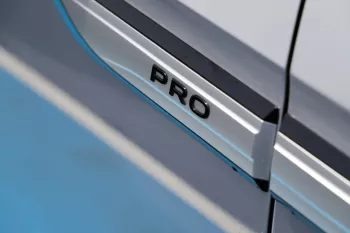 VOLKSWAGEN ID4 CROZZ PRO AUTO PARK 2022 *EXPORT PRICE*