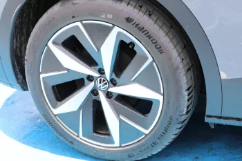 VOLKSWAGEN ID4 CROZZ PRO AUTO PARK 2022 *EXPORT PRICE*