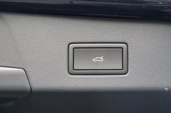 2022 VOLKSWAGEN ID4 PRO CROZZ WITH HUD