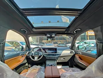 BMW X7 XDRIVE 40i M Sport 5 Years Warranty &amp; Service 2023 GCC