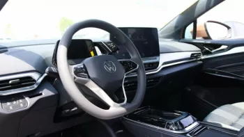 Volkswagen ID.6 CROZZ PURE+