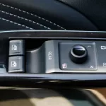 Volkswagen ID.6 CROZZ PURE + 2021 - Thumbnail 10