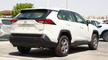 Toyota RAV4 2.0L4WD a model 2022