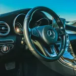Mercedes-Benz C 300 4 Matic - Thumbnail 2