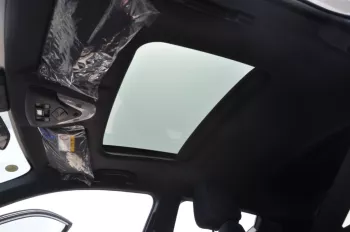 Toyota Izoa 2021, Electric Vehicle, with sunroof