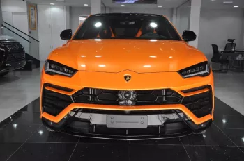 Lamborghini Urus PEARL CAPSULE EDITION - 2022 petrol automatic