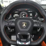 Lamborghini Urus PEARL CAPSULE EDITION - 2022 petrol automatic - Thumbnail 2
