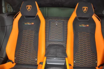 Lamborghini Urus PEARL CAPSULE EDITION - 2022 petrol automatic