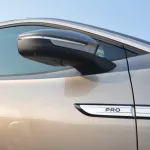 VOLKSWAGEN ID6 CROZZ PRO - Thumbnail 8