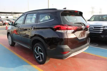 Toyota rush LE 1.5L Rwd 5 doors petrol 2023