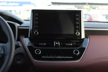 Toyota Corolla cross 1.8L Fwd 5doors hybrid 2023