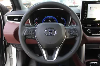 Toyota Corolla cross 1.8L Fwd 5doors hybrid 2023