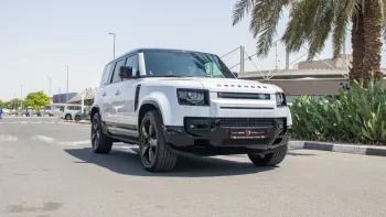 Land Rover Defender 8CYL 2023 WARRANTY (5Y)
