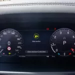 Land Rover Defender 8CYL 2023 WARRANTY (5Y) - Thumbnail 9