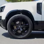 Land Rover Defender 8CYL 2023 WARRANTY (5Y) - Thumbnail 20