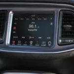 Dodge challenger 2017 47000k.m - Thumbnail 13