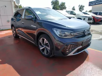 VOLKS WAGEN ELECTRIC ID6 CROZZ PRO , 7 Seats , Leather seats , panoramic roof , 2022MY
