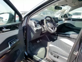 VOLKS WAGEN ELECTRIC ID6 CROZZ PRO , 7 Seats , Leather seats , panoramic roof , 2022MY