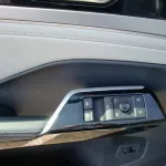 VOLKS WAGEN ELECTRIC ID6 CROZZ PRO , 7 Seats , Leather seats , panoramic roof , 2022MY - Thumbnail 11