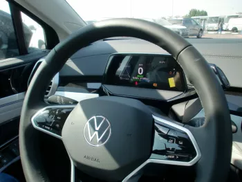 VOLKS WAGEN ELECTRIC ID6 CROZZ PRO , 7 Seats , Leather seats , panoramic roof , 2022MY