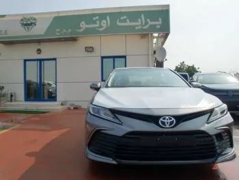 TOYOTA CAMRY LE BASIC , 2.5L PETROL , POWER WINDOWS , AUTOMATIC TRANSMISSION , CLOTH SEATS , 2022MY