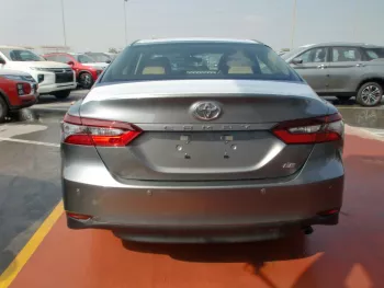 TOYOTA CAMRY LE BASIC , 2.5L PETROL , POWER WINDOWS , AUTOMATIC TRANSMISSION , CLOTH SEATS , 2022MY