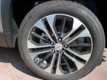 CHEVROLET CAPTIVA PREMIER , 1.5L , Petrol , cloth seats , Automatic transmission , sunroof , Alloy wheels , 2023 MY