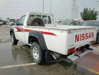 NISSAN PATROL PICK UP SINGLE CAB 4.8 L PETROL 4X4 BASIC MANUAL TRANSMISSION 2021MY