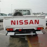 NISSAN PATROL PICK UP SINGLE CAB 4.8 L PETROL 4X4 BASIC MANUAL TRANSMISSION 2021MY - Thumbnail 5