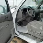 NISSAN PATROL PICK UP SINGLE CAB 4.8 L PETROL 4X4 BASIC MANUAL TRANSMISSION 2021MY - Thumbnail 7