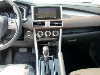 MITSUBISHI XPANDER CROSS 1.5L PETROL FWD AUTOMATIC TRANSMISSION 2023MY