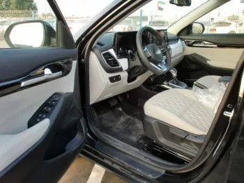 KIA SELTOS HI 4X2 AUTOMATIC 1.6L LEATHER SEATS , SUNROOF , 2023 MY