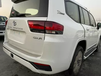 TOYOTA LAND CRUISER 3.3L GXR TWIN TURBO DIESEL 2022