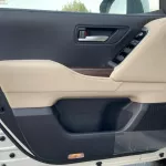 TOYOTA LAND CRUISER 3.3L GXR TWIN TURBO DIESEL 2022 - Thumbnail 8